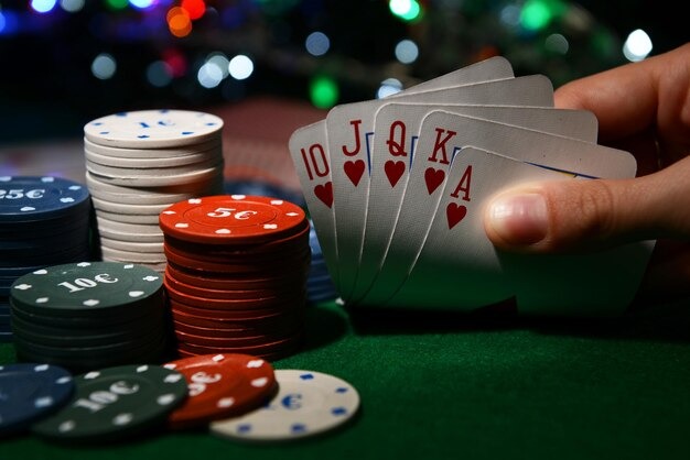 tabolabale Auto Roulette interface showing wheel, betting layout, and spin timer